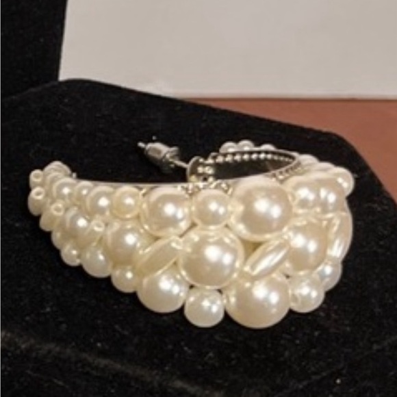 💰⤵️PEARLS - ALL 4 PCS - Picture 8 of 9